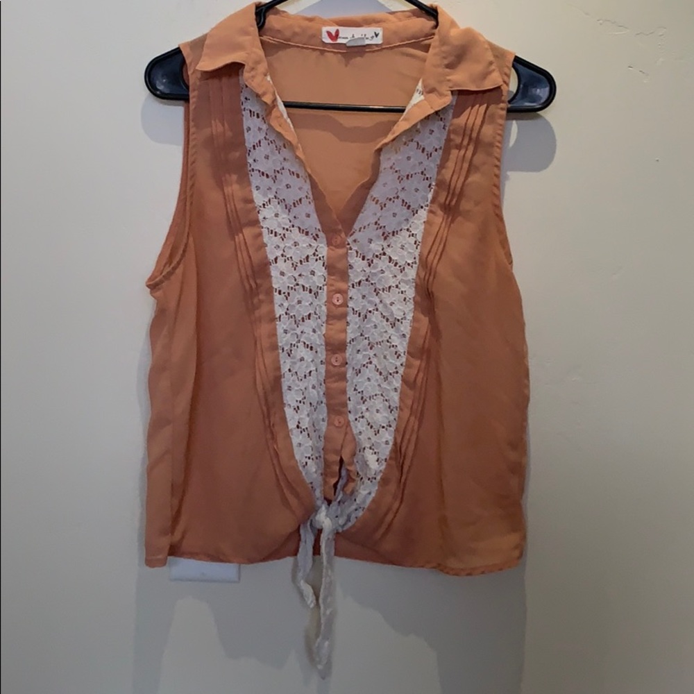 Salmon colored top
